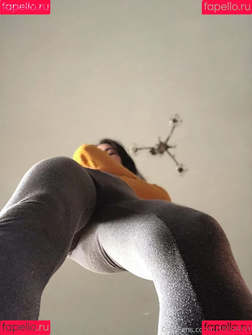 giantesselixs Onlyfans Photo Gallery 