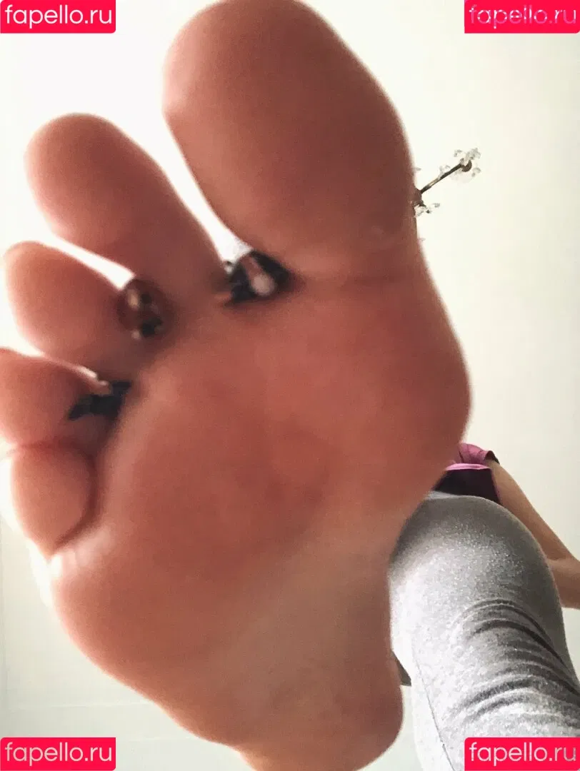 giantesselixs Onlyfans Photo Gallery 