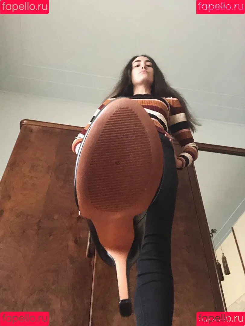 giantesselixs Onlyfans Photo Gallery 