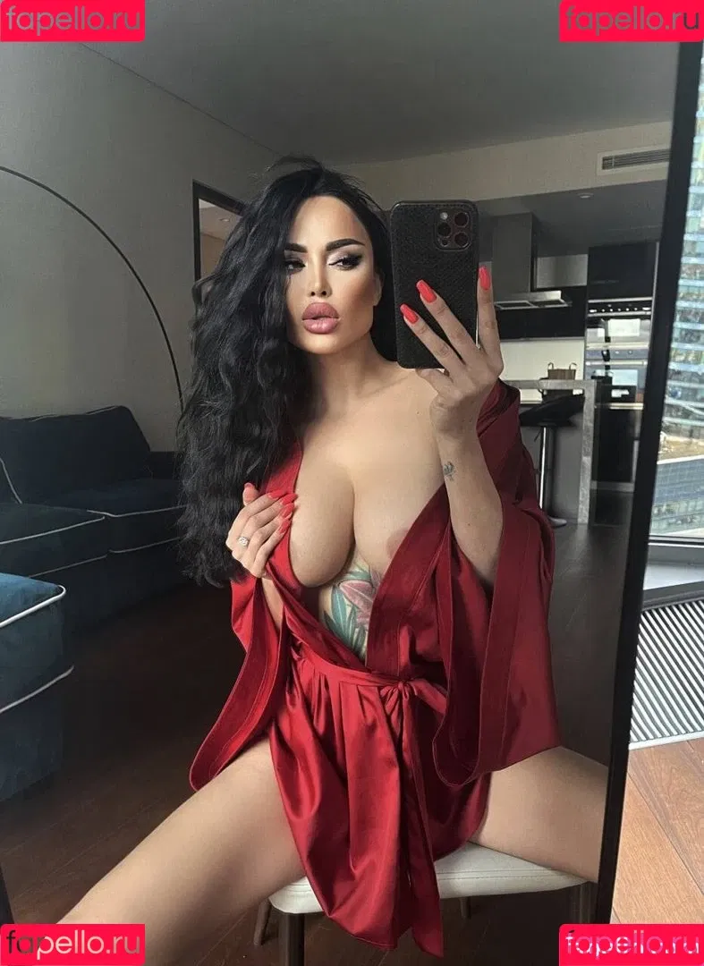 Nita Kuzmina Onlyfans Photo Gallery 