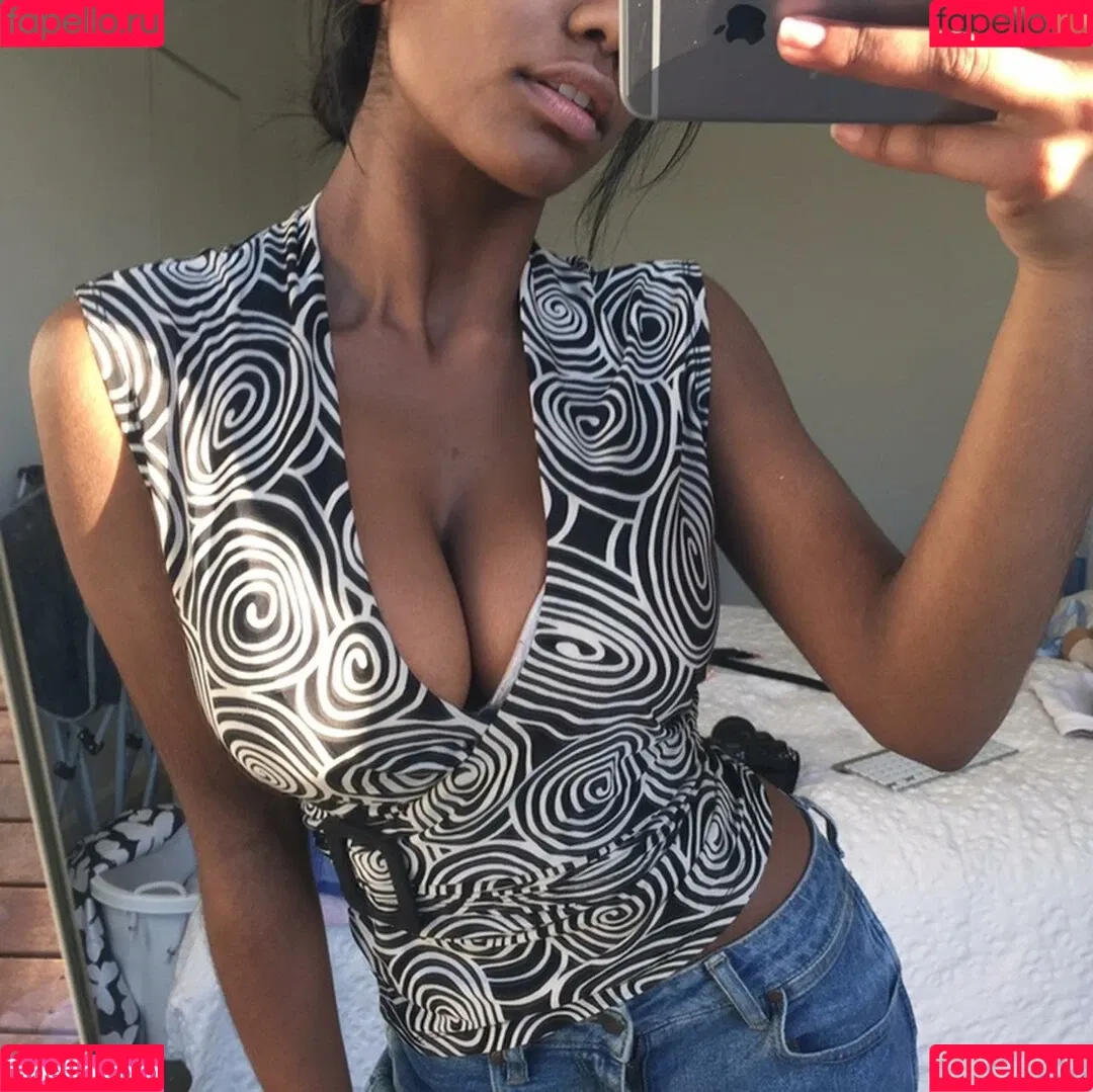 shreyanaidoo Onlyfans Photo Gallery 