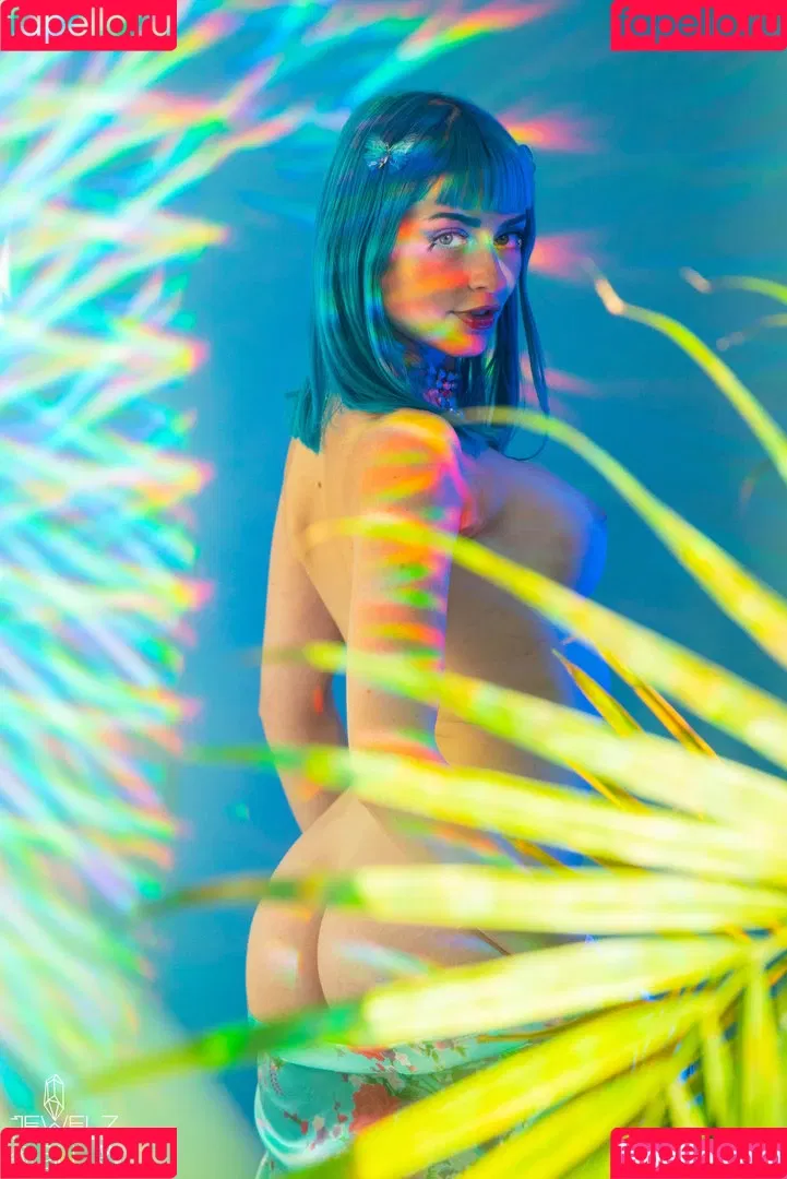 JewelzBlu Onlyfans Photo Gallery 