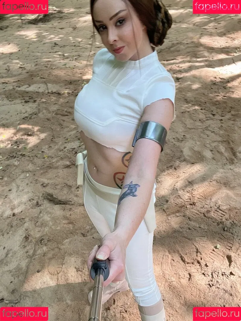LunaRaeCosplay Onlyfans Photo Gallery 