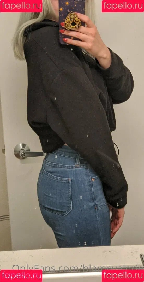 blamevalerie Onlyfans Photo Gallery 