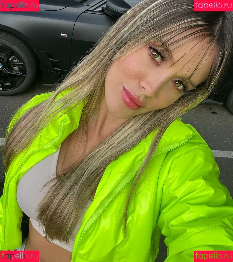 Mally Restrepo Onlyfans Photo Gallery 
