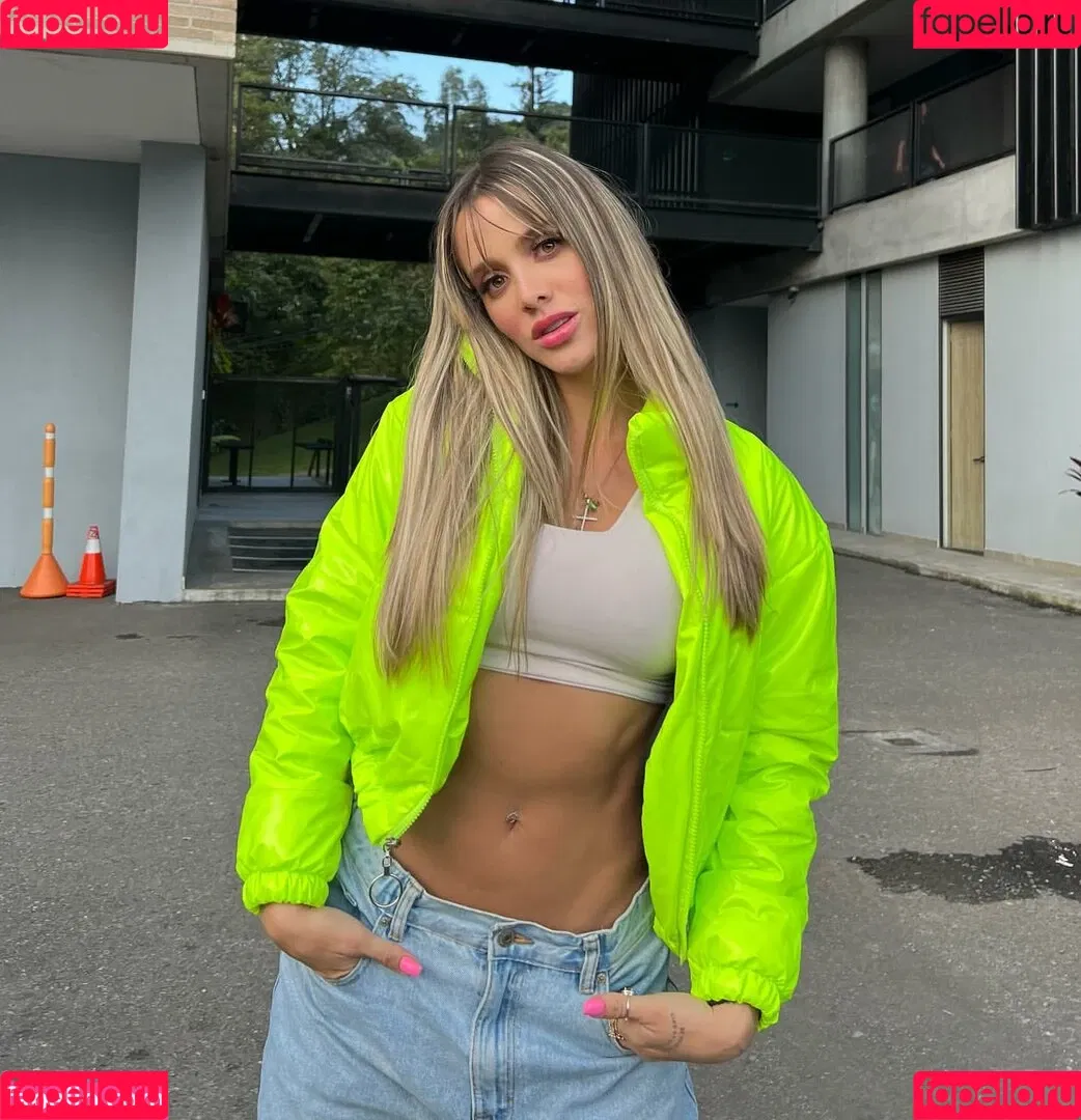 Mally Restrepo Onlyfans Photo Gallery 