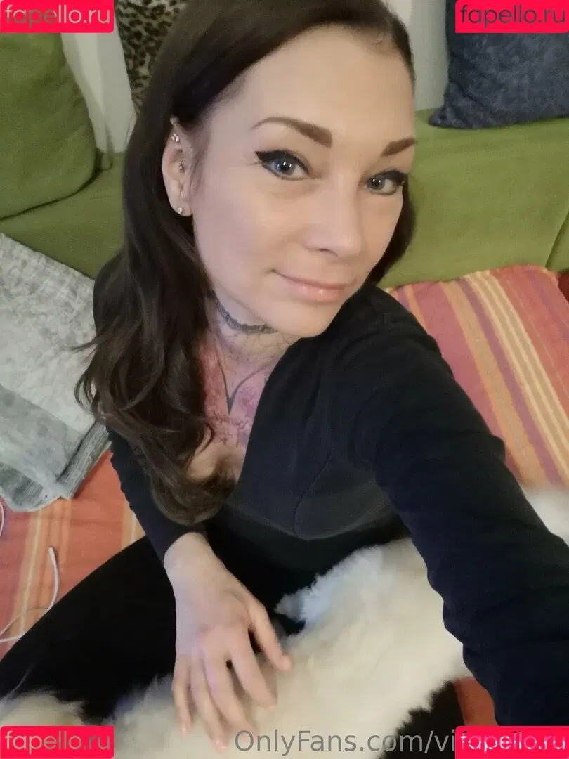 vivien6969 Onlyfans Photo Gallery 