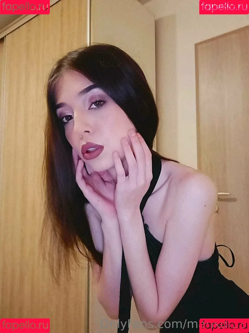 marikof18 Onlyfans Photo Gallery 
