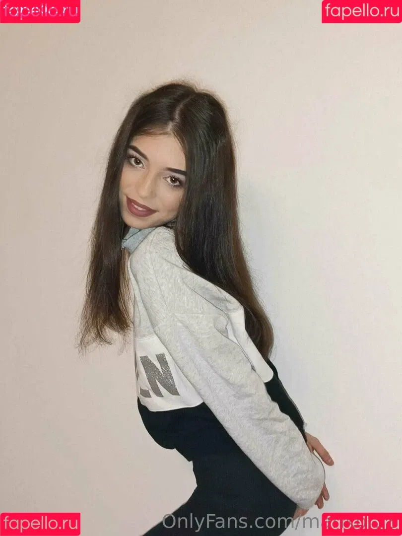 marikof18 Onlyfans Photo Gallery 