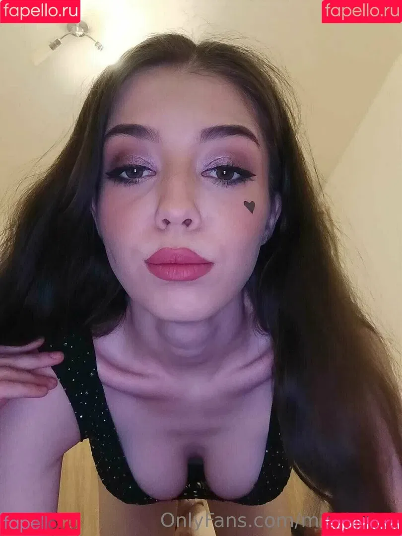 marikof18 Onlyfans Photo Gallery 