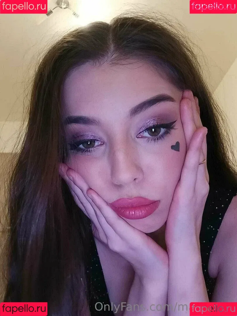 marikof18 Onlyfans Photo Gallery 