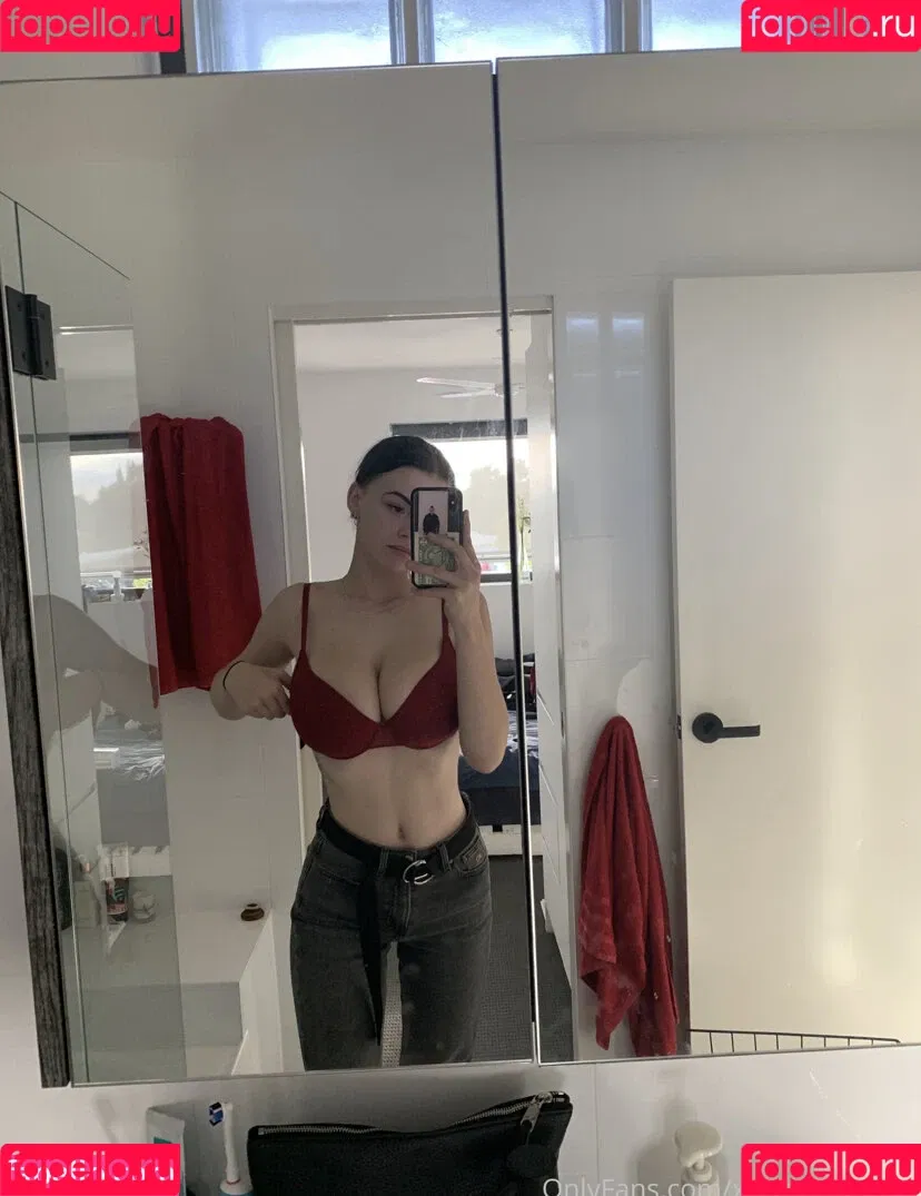 Grace Laura Onlyfans Photo Gallery 