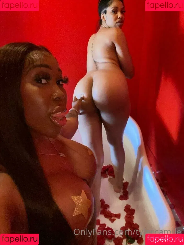 tylercamile Onlyfans Photo Gallery 