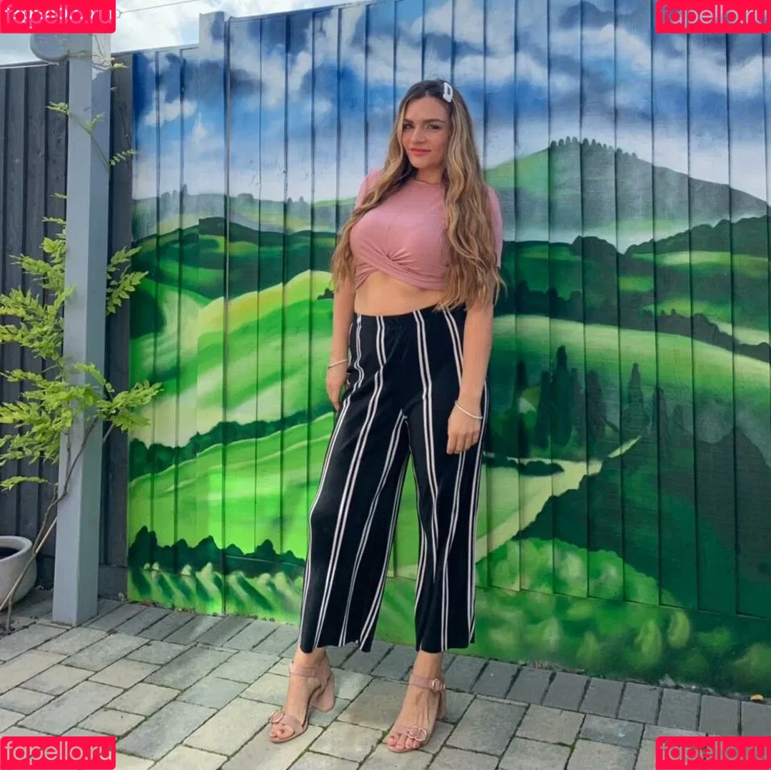 Lana D Onlyfans Photo Gallery 