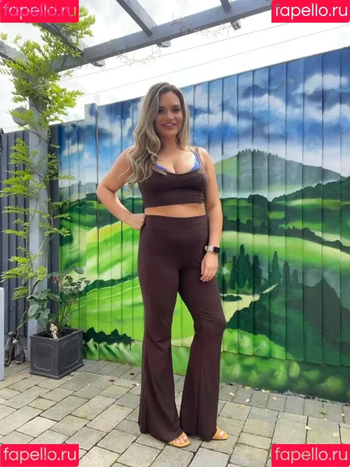 Lana D Onlyfans Photo Gallery 