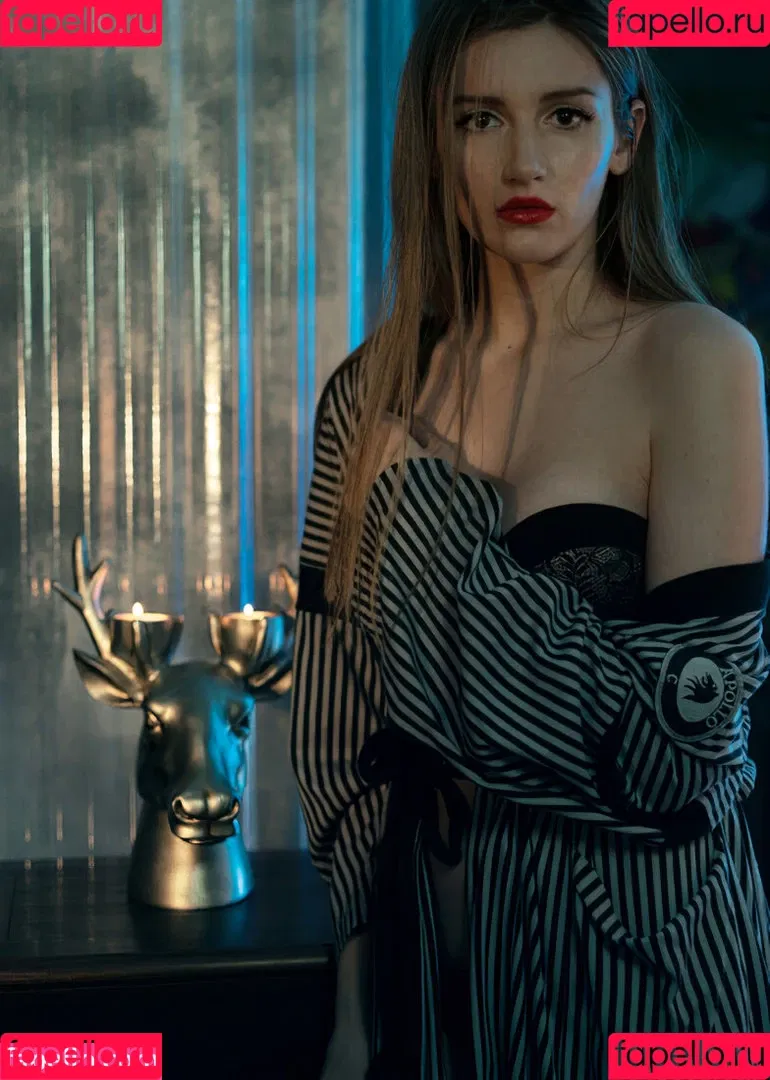 Pelagea ASMR Onlyfans Photo Gallery 
