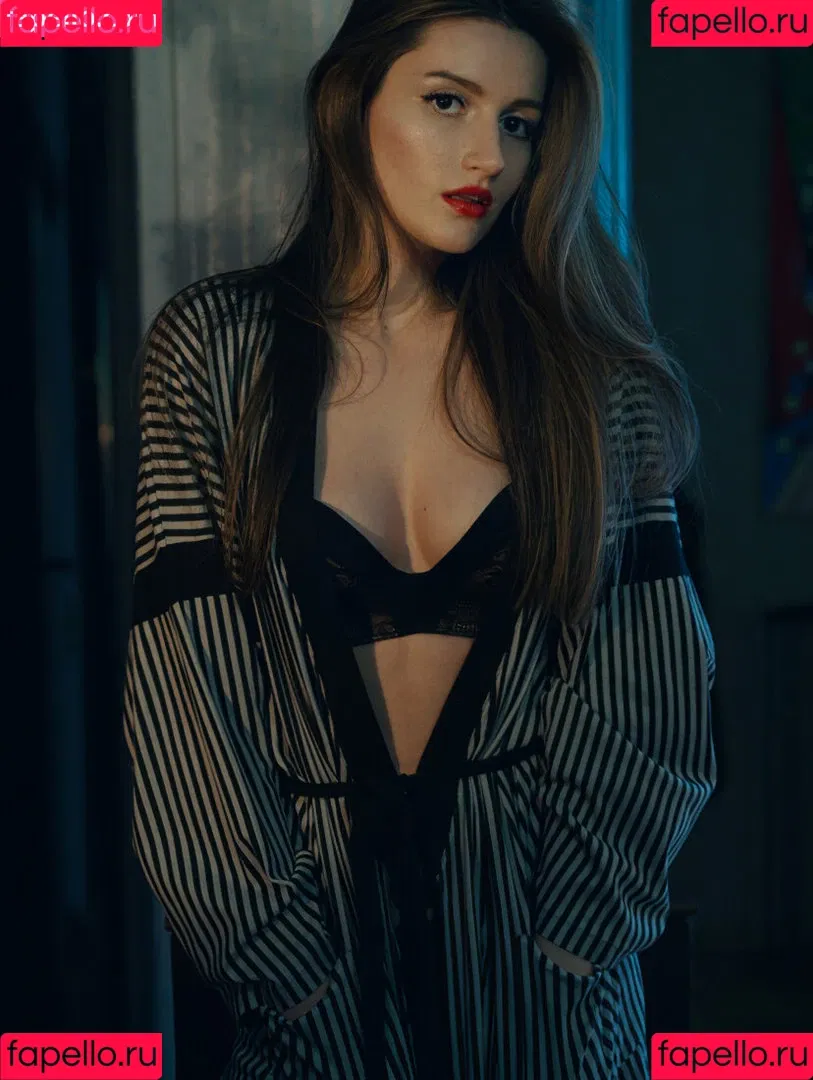 Pelagea ASMR Onlyfans Photo Gallery 