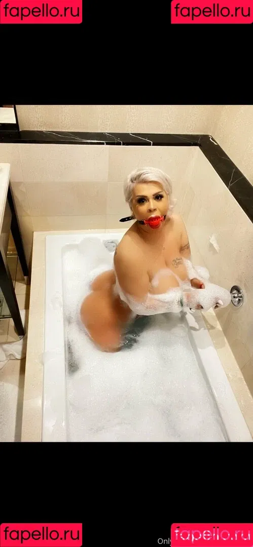 Myralachula Onlyfans Photo Gallery 