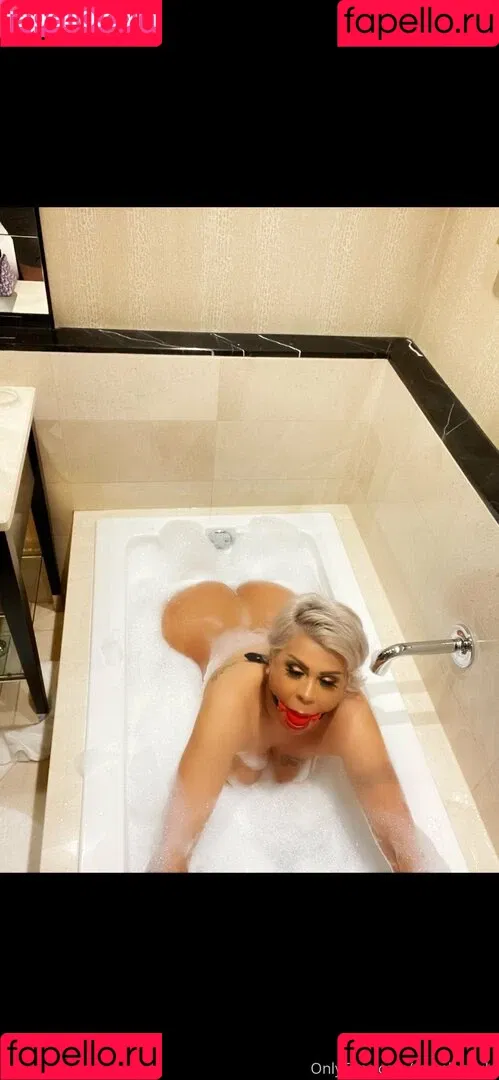 Myralachula Onlyfans Photo Gallery 