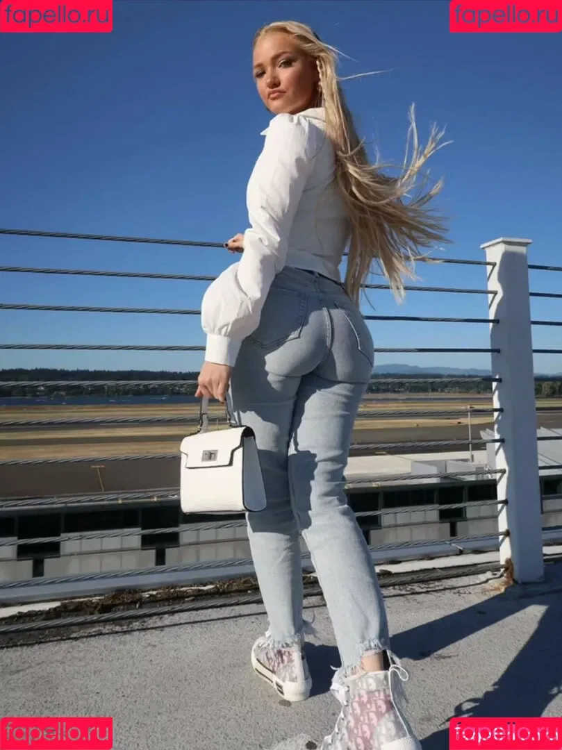 Alyssa Mckay Onlyfans Photo Gallery 