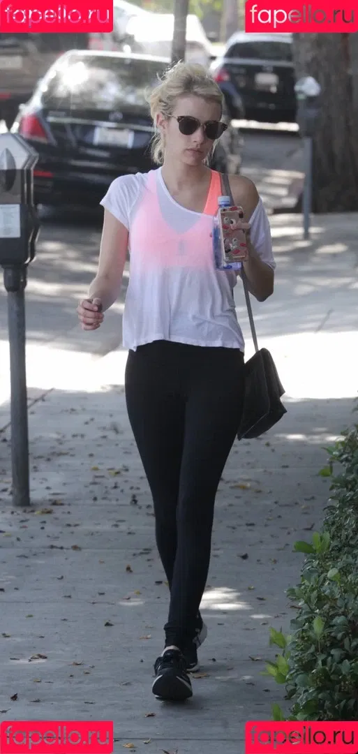 Emma Roberts Onlyfans Photo Gallery 