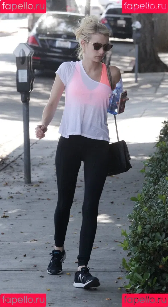 Emma Roberts Onlyfans Photo Gallery 