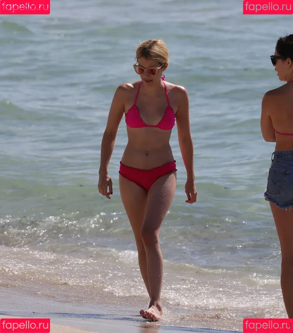 Emma Roberts Onlyfans Photo Gallery 
