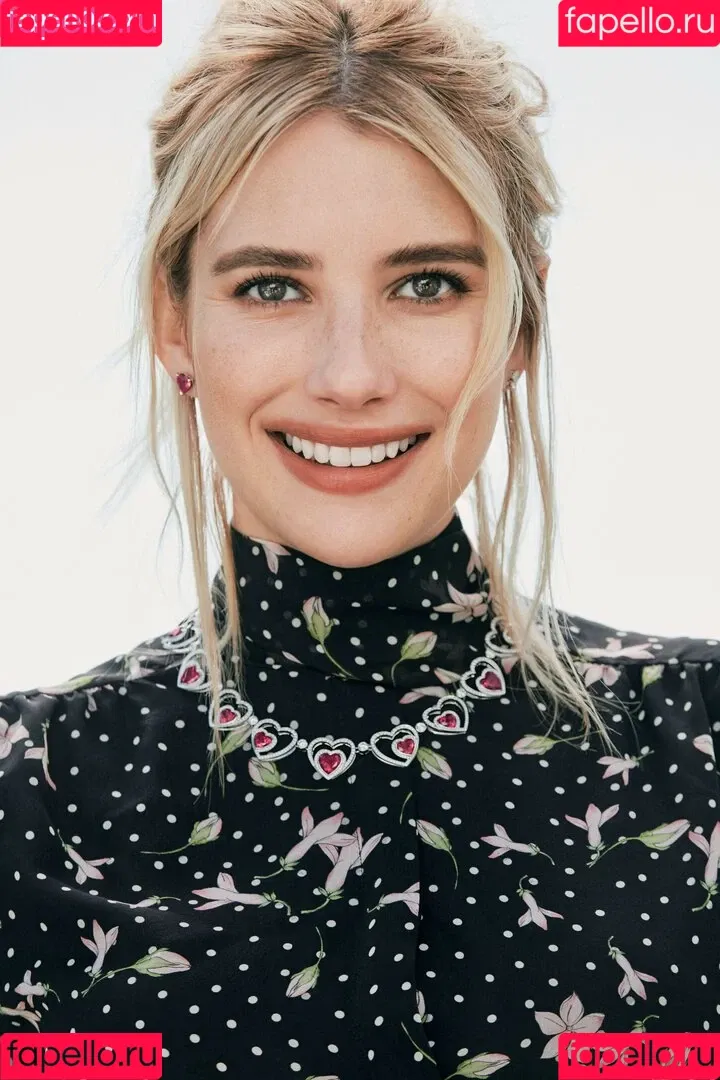 Emma Roberts Onlyfans Photo Gallery 