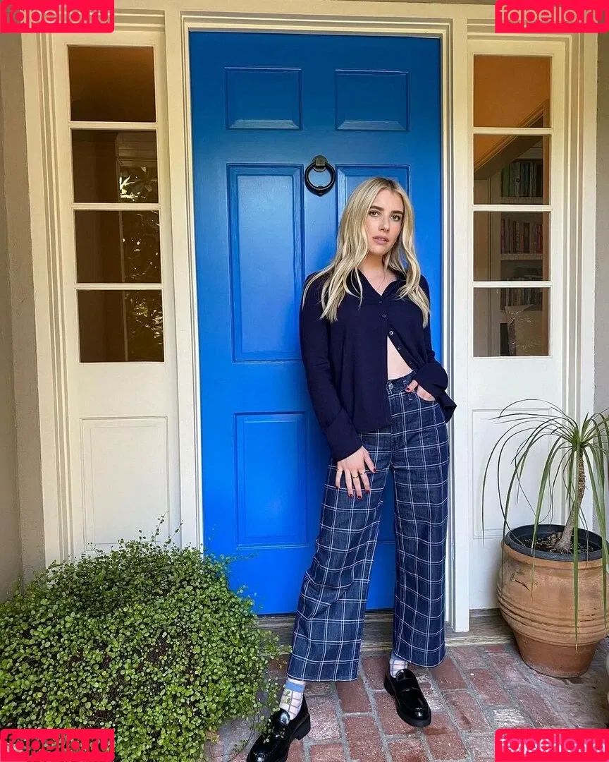 Emma Roberts Onlyfans Photo Gallery 