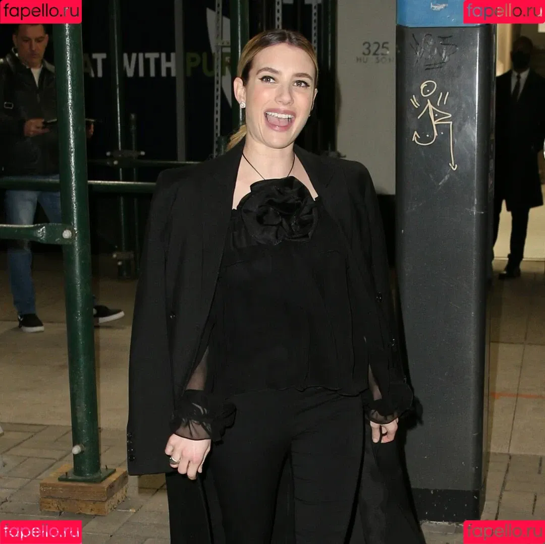 Emma Roberts Onlyfans Photo Gallery 