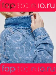 Emma Roberts Onlyfans Photo Gallery 