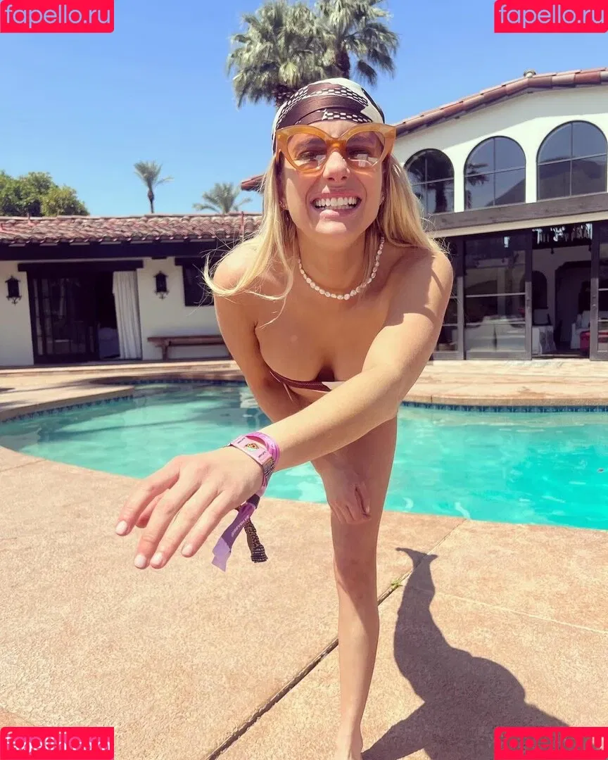 Emma Roberts Onlyfans Photo Gallery 