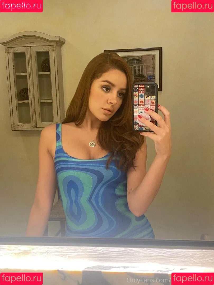 vannabardot2 Onlyfans Photo Gallery 