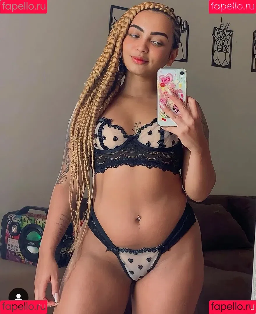 Eumaryelle_ Onlyfans Photo Gallery 