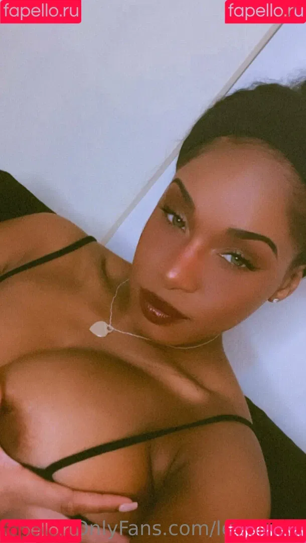 leilablake Onlyfans Photo Gallery 