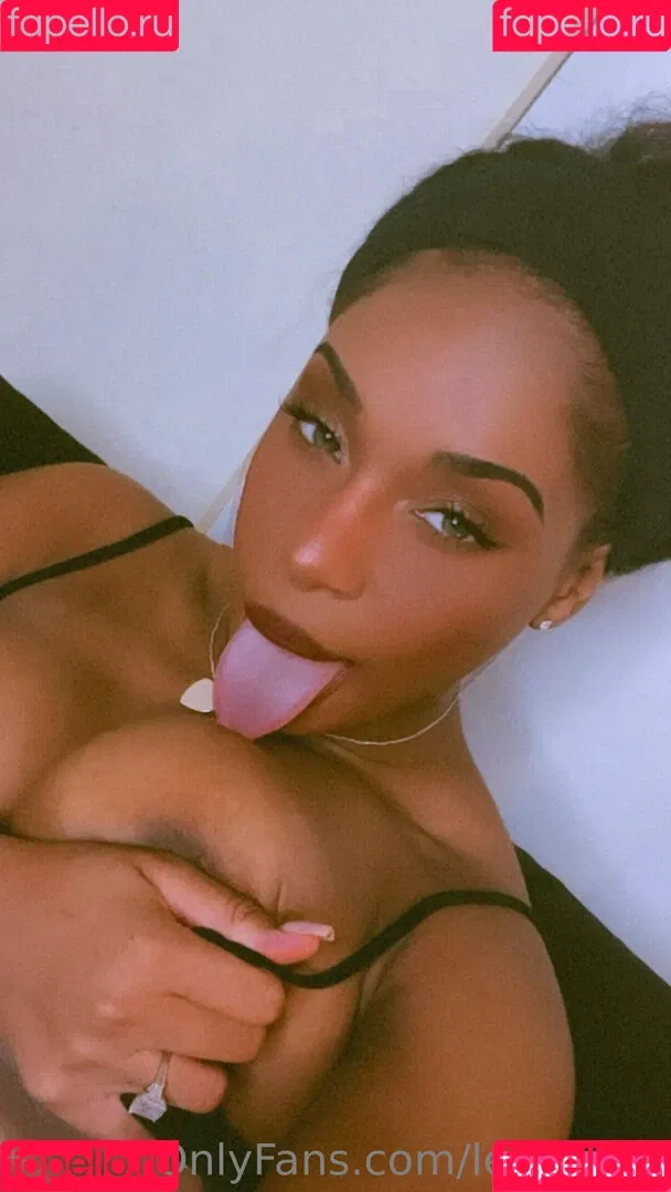 leilablake Onlyfans Photo Gallery 