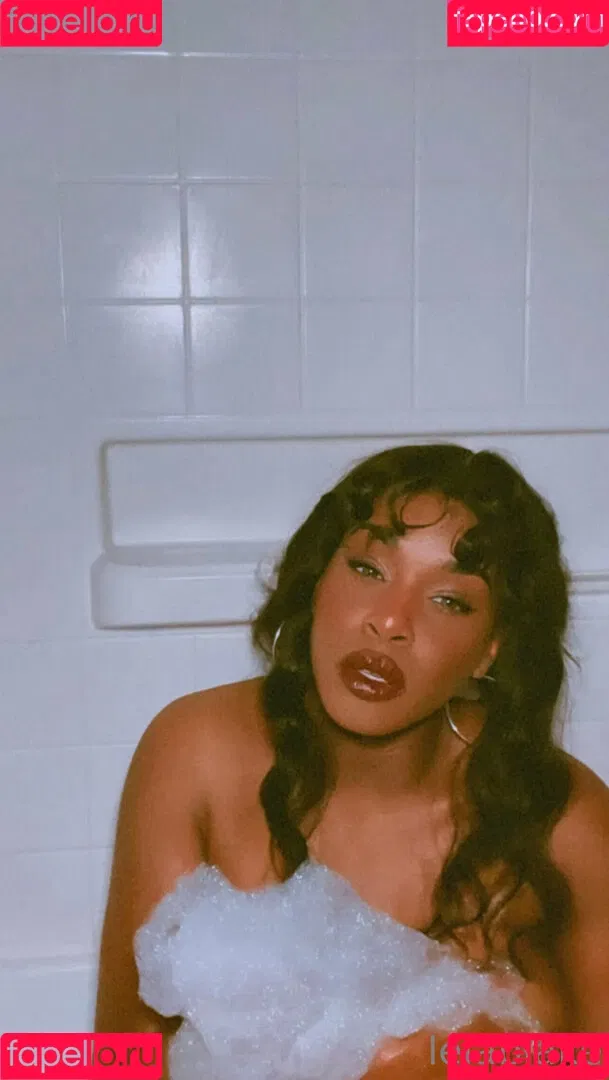 leilablake Onlyfans Photo Gallery 