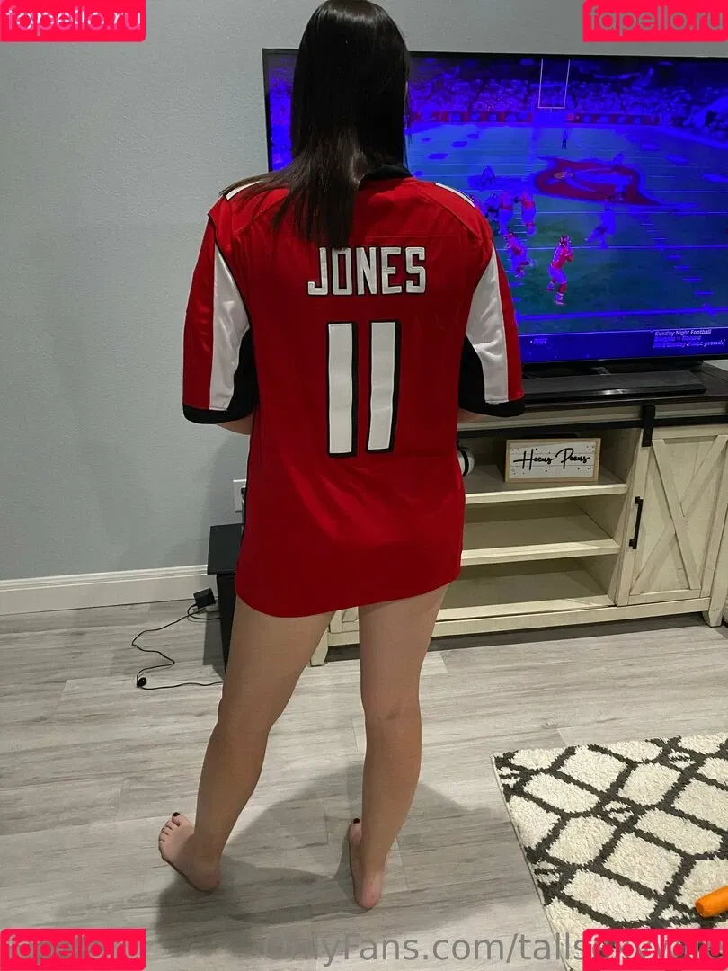 tallsexywife Onlyfans Photo Gallery 