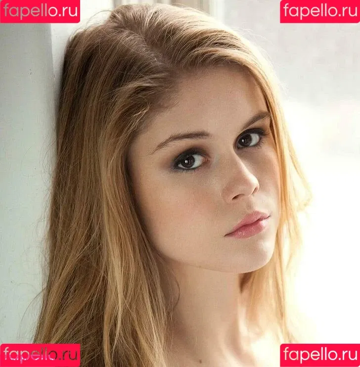 Erin Moriarty Onlyfans Photo Gallery 