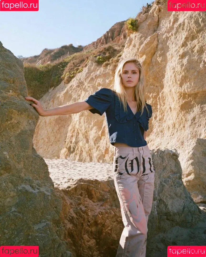 Erin Moriarty Onlyfans Photo Gallery 