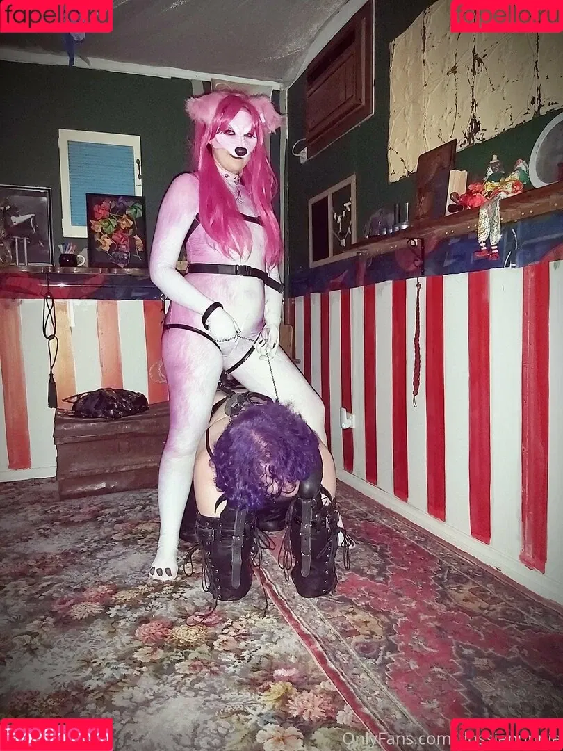 flossiepuppie Onlyfans Photo Gallery 