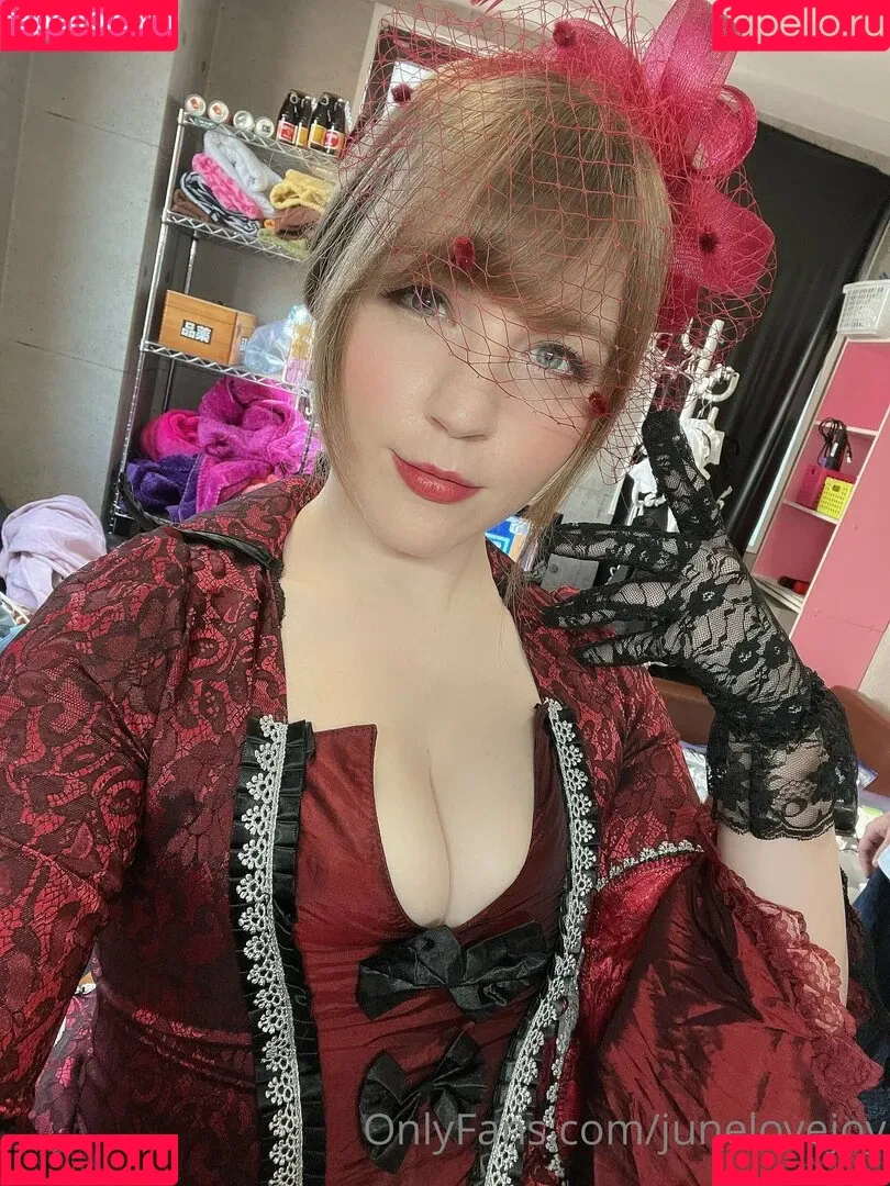 junelovejoy Onlyfans Photo Gallery 