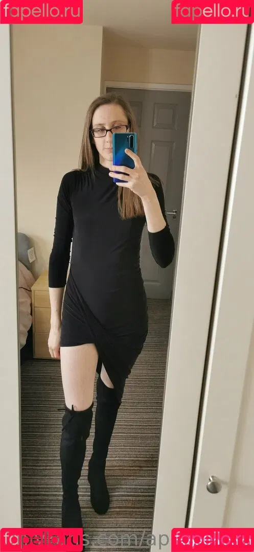 aprilrosejonesxfree Onlyfans Photo Gallery 