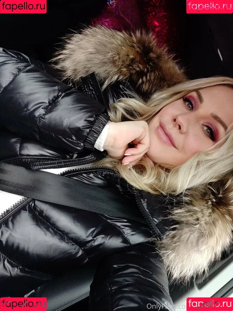 angielynxxx Onlyfans Photo Gallery 