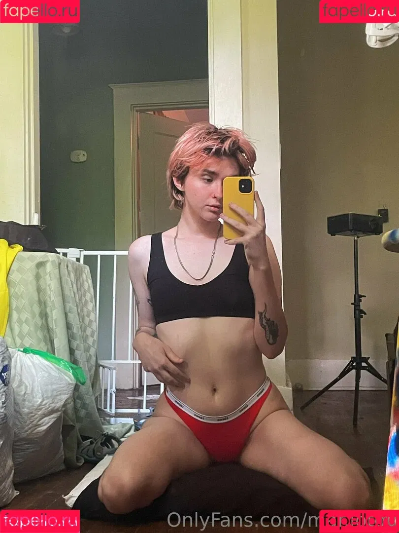 mar.lotov Onlyfans Photo Gallery 