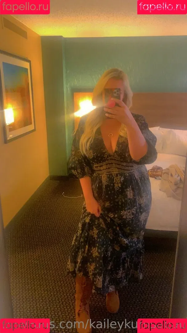 kaileykumsagain Onlyfans Photo Gallery 