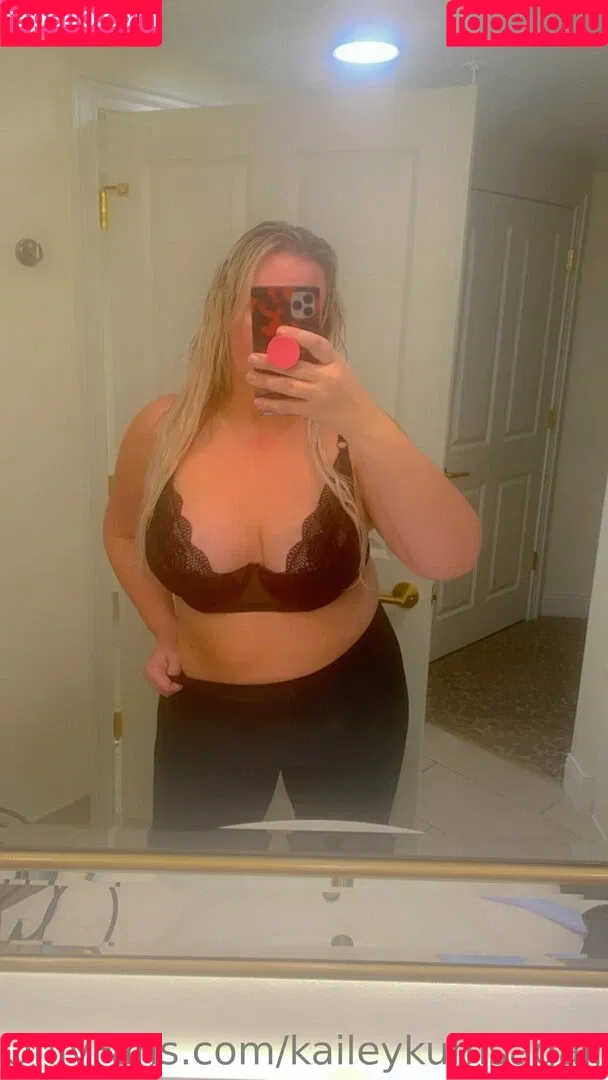 kaileykumsagain Onlyfans Photo Gallery 
