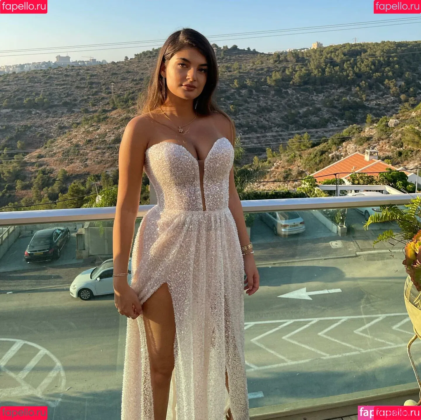 Gaya Pesahov Onlyfans Photo Gallery 
