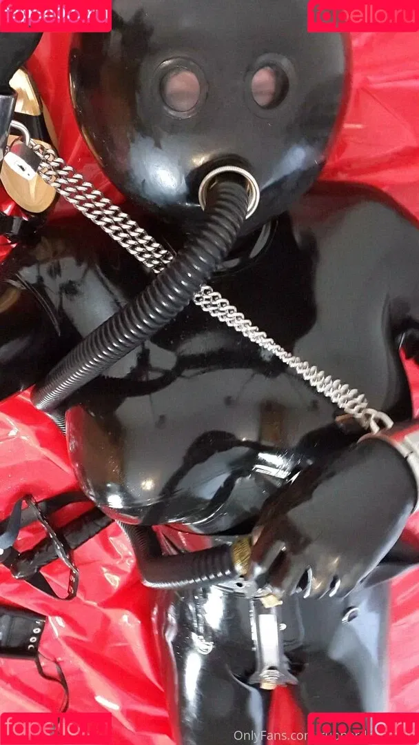 rubberdollemma Onlyfans Photo Gallery 