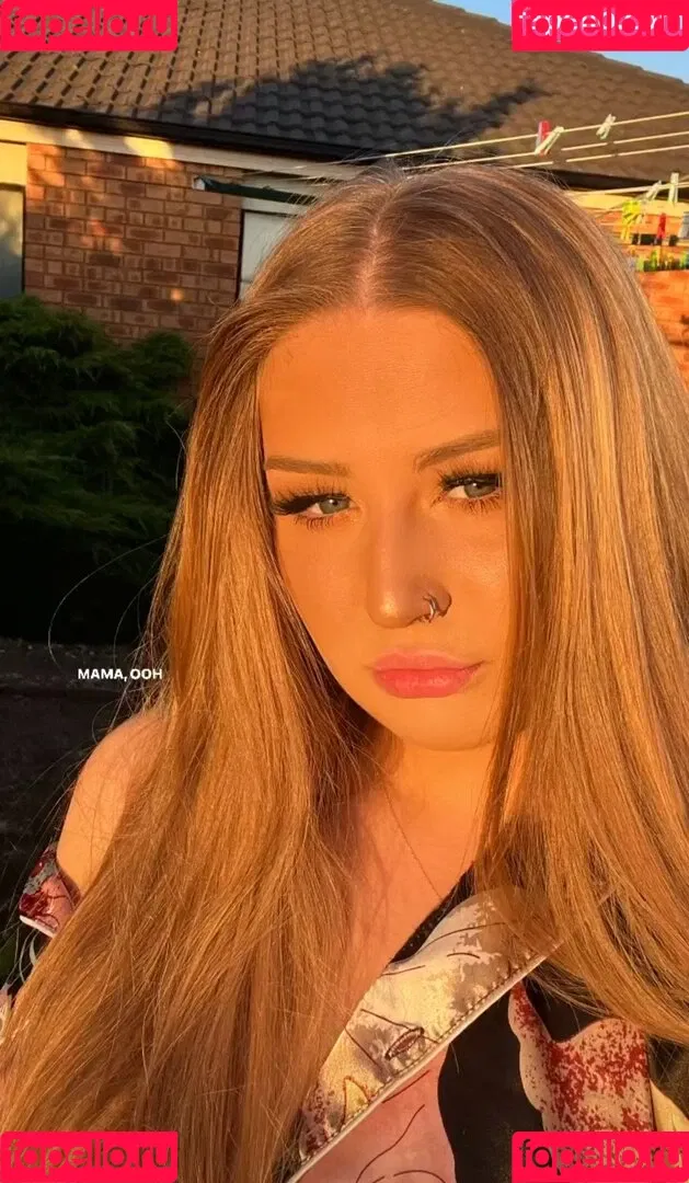 Stacey Hoult Onlyfans Photo Gallery 